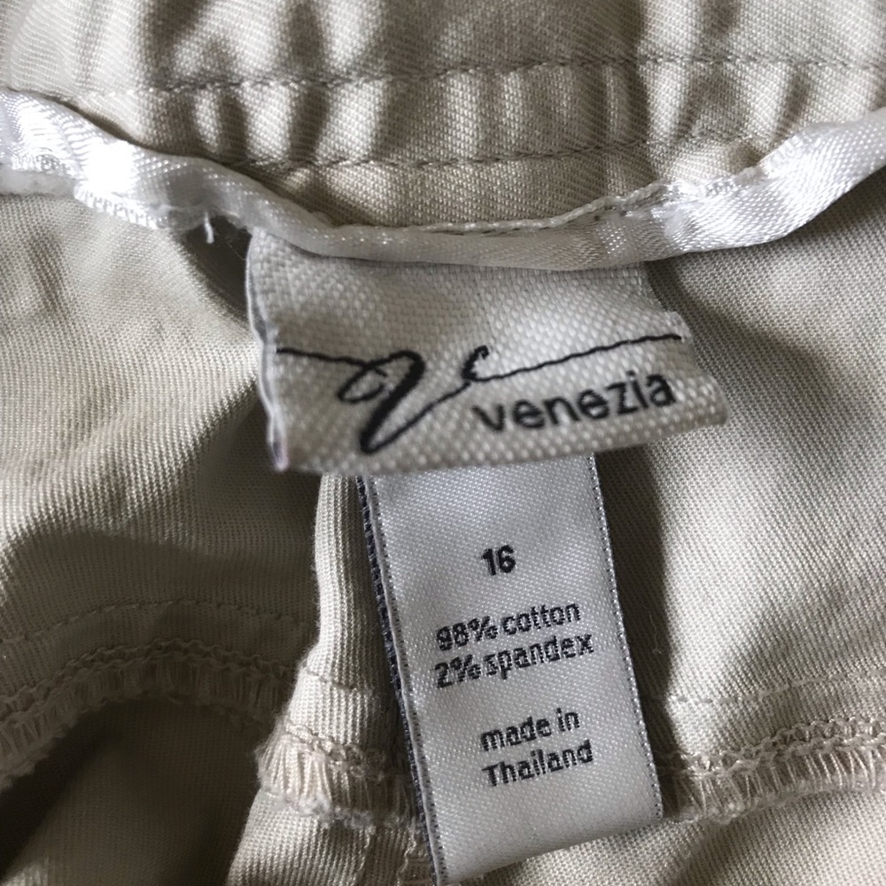 ➕Button Bermudas - Picture 7 of 8